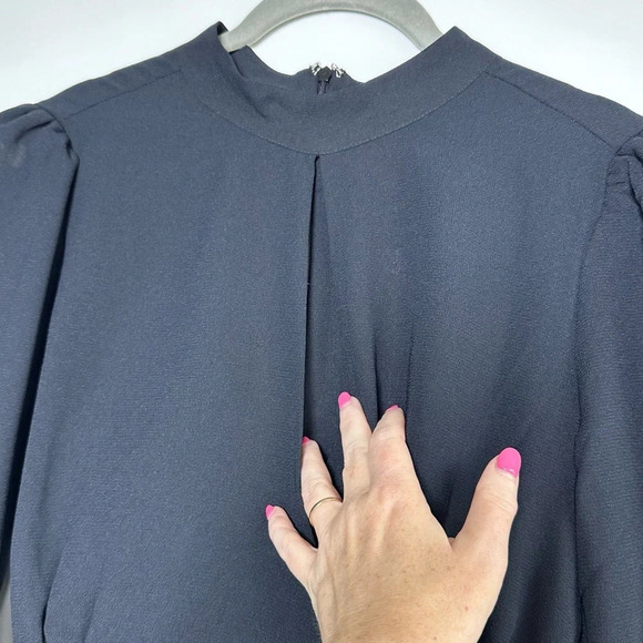 NWT Francesca’s Mi Ami Black Keyhole Wrap Dress Chiffon Sheer Sleeves Large Mock - Picture 6 of 15